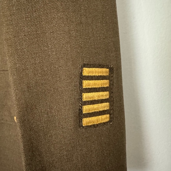 WWII US Army Uniform Dress Jacket with Patches - Picture 7 of 8